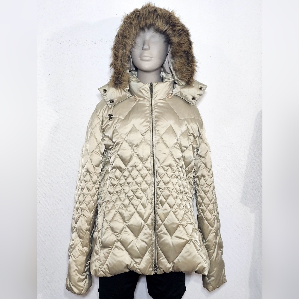 Roper Women's Beige Quilted Puffer Jacket with Faux Fur Hood Down Plumes XL